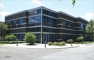 NAI Hiffman represents DuPage Machine Products in 48,311 SF lease transaction in Glendale Heights