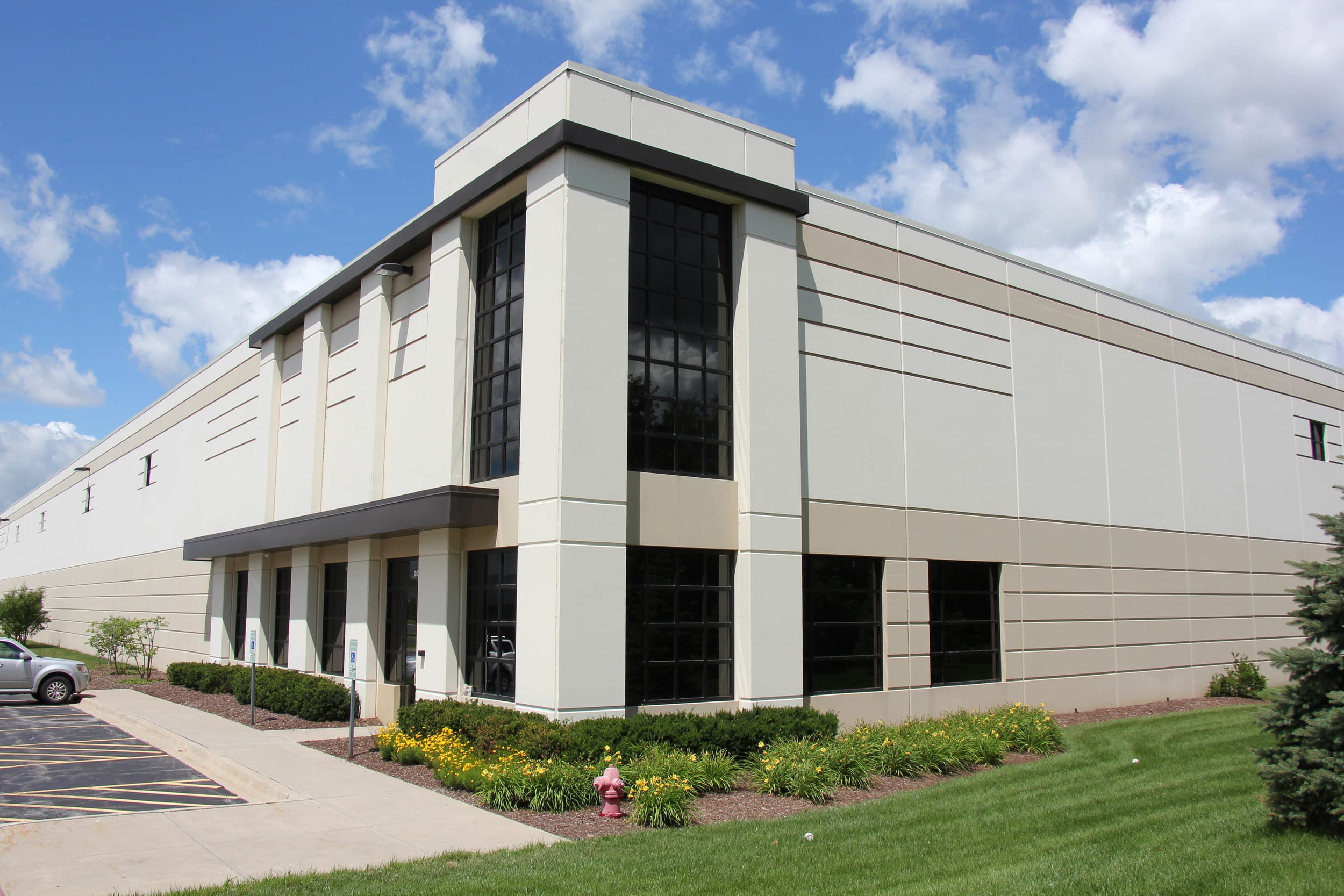 NAI Hiffman represents large, institutional owner in three recent lease transactions
