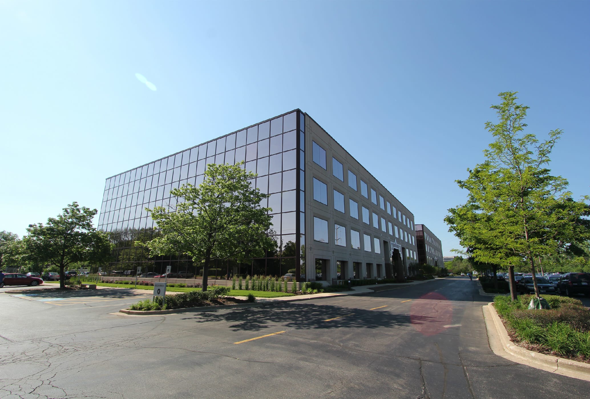 NAI Hiffman represents Edens ownership, KBS, in two office transactions in Northbrook, Illinois