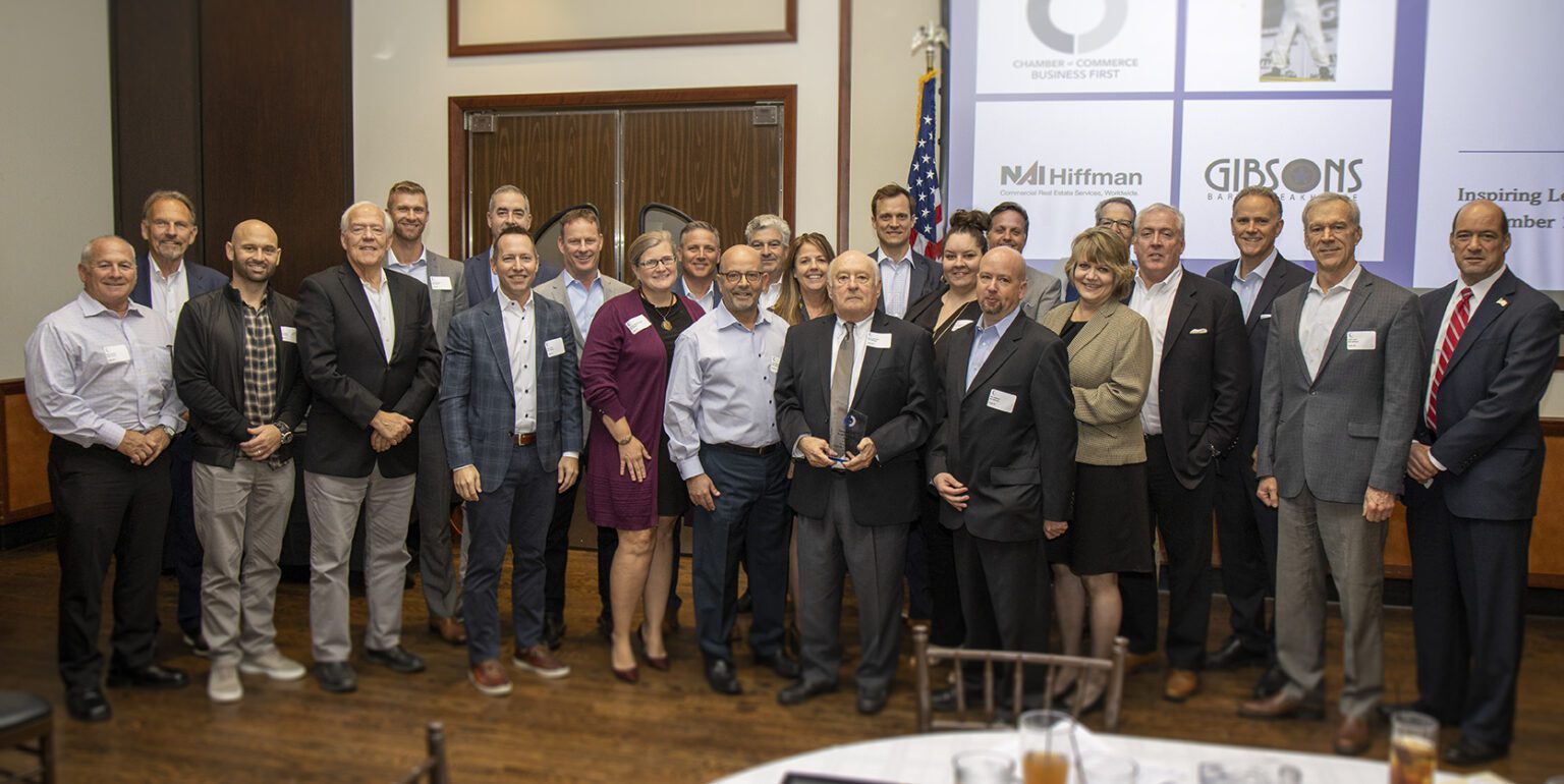 NAI Hiffman's Dennis Hiffman honored with Inspiring Leader Award by Oak