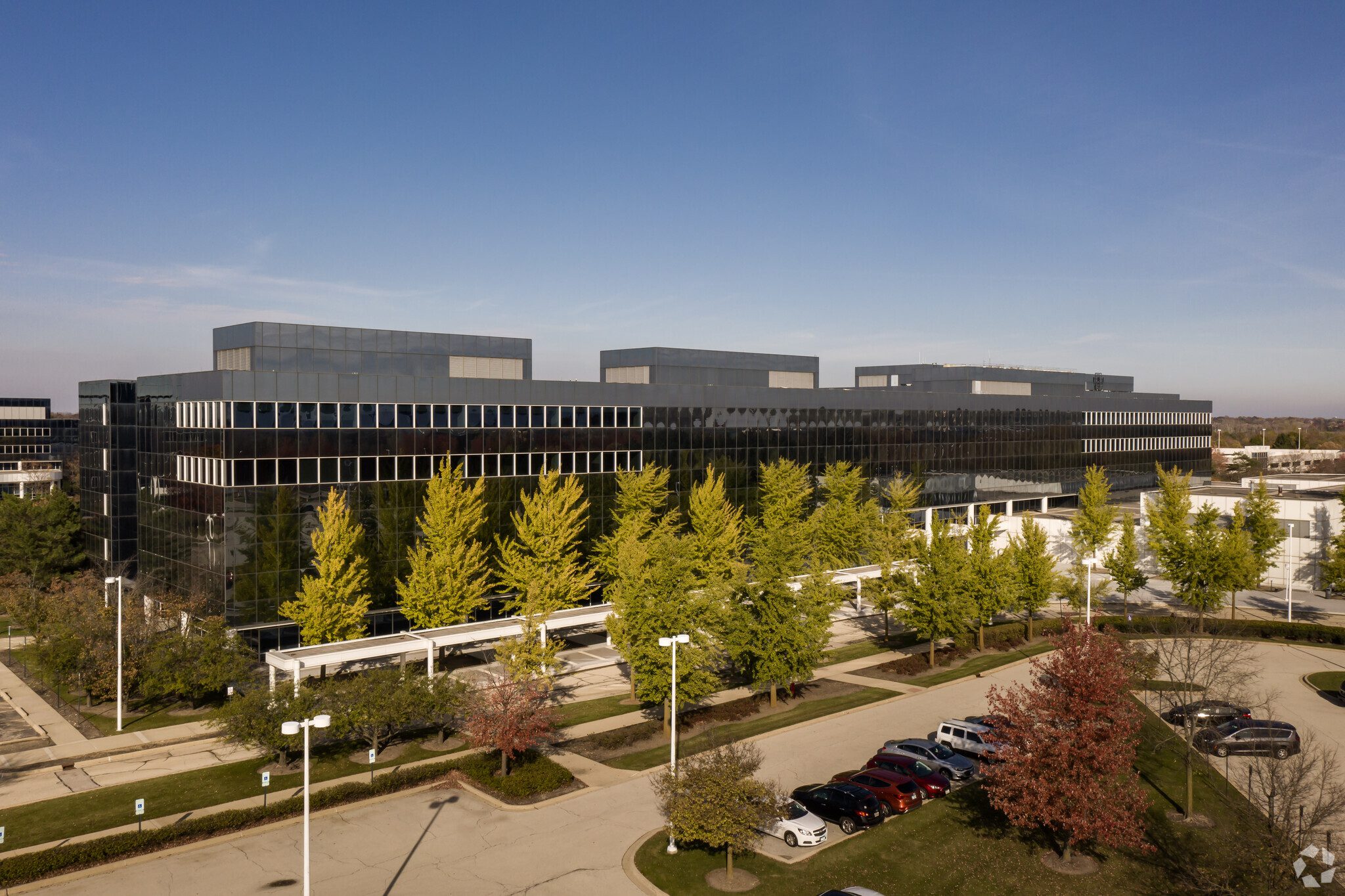 Texas data center firm closes on deal for Sears campus in Hoffman Estates
