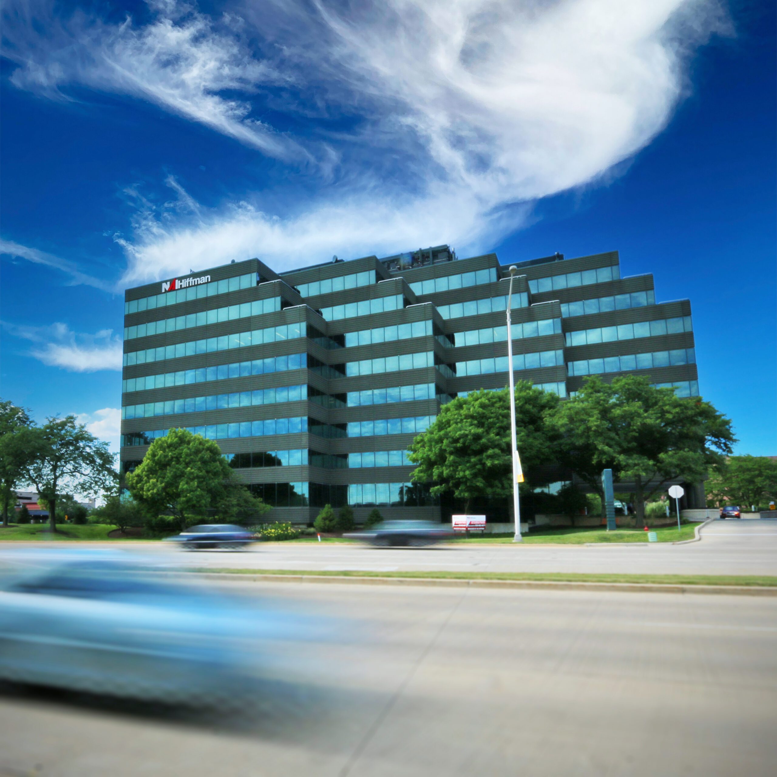 Hiffman Names 2 Shareholders, Announces New Appointments Across Brokerage, Management Services, Workplace Solutions and Research