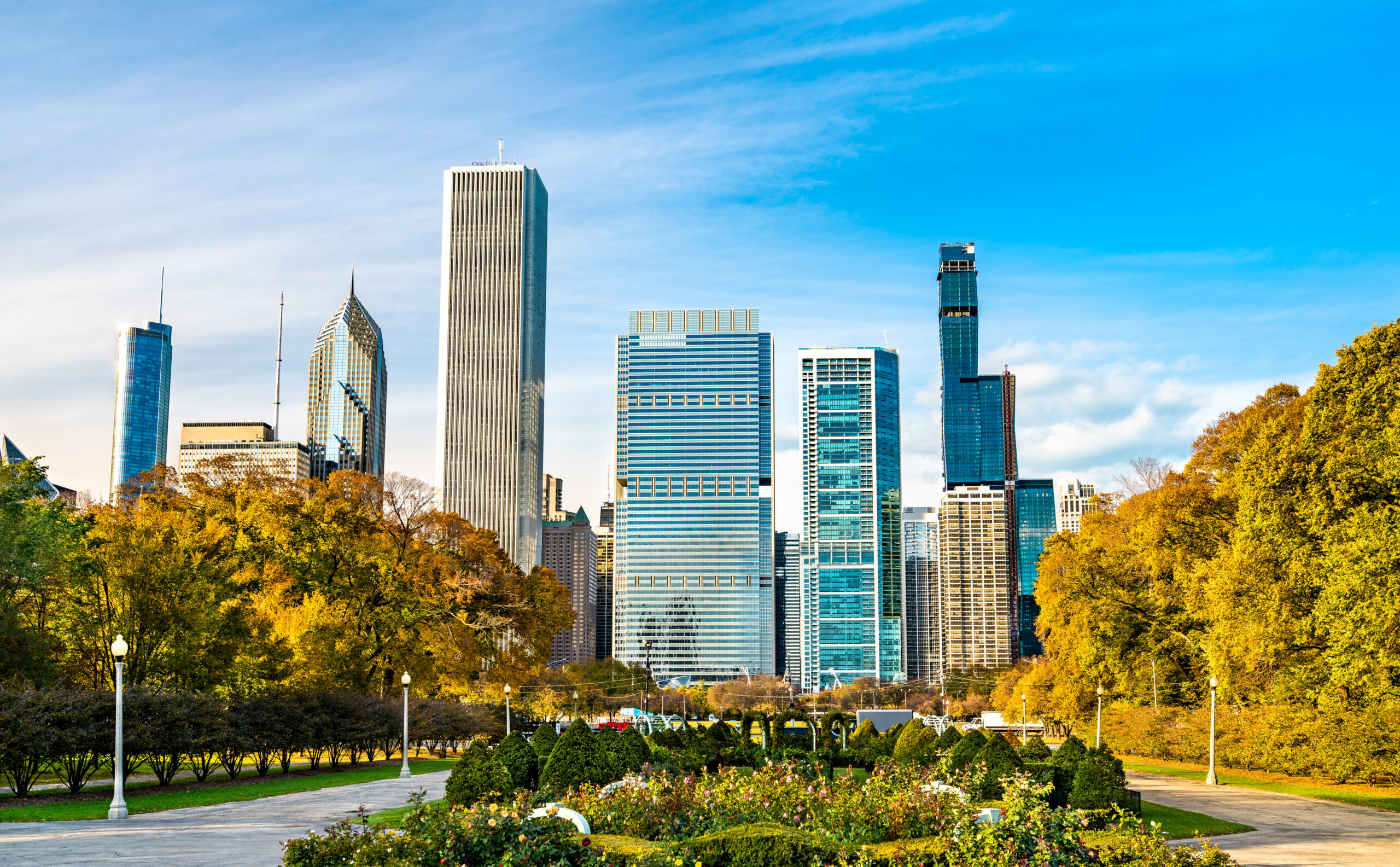Chicago office sales hit $887M through May as investor confidence returns